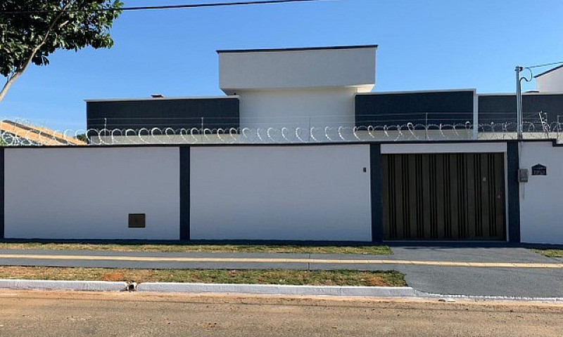 A Casa Mais Linda Do...