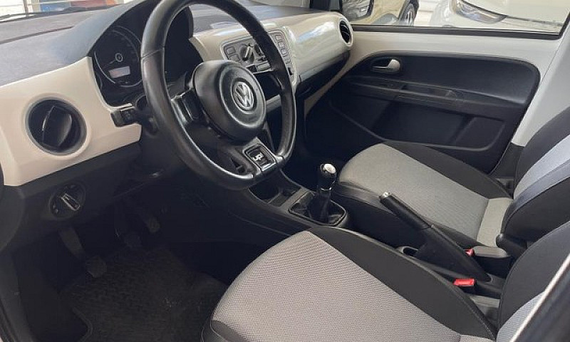 Volkswagen Up 1.0 Mp...