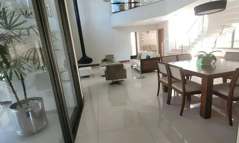 Casa Alto Padrão Par...