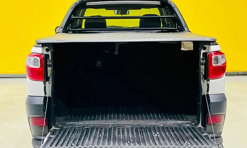 Fiat Strada Working ...