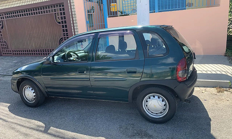 Chevrolet Corsa Wind...