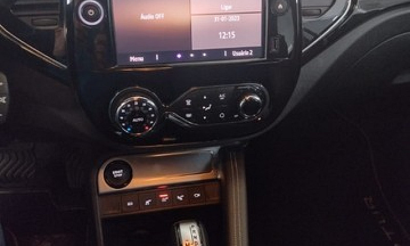 Renault Captur Iconi...