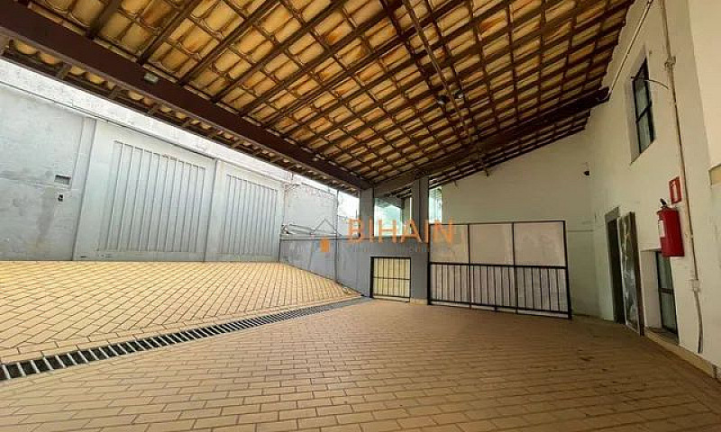 Casa Com 7 Dormitóri...
