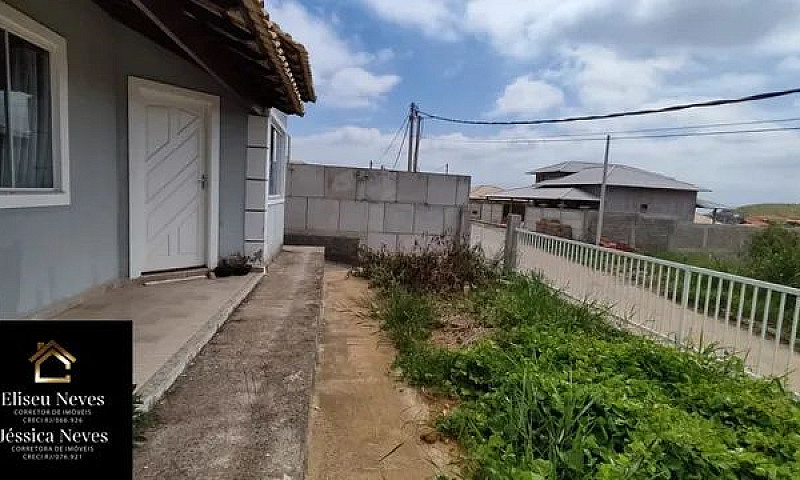 Vendo Casa No Bairro...