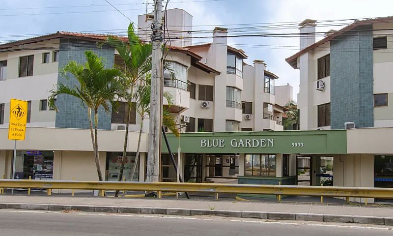 Apartamento À Beira-...