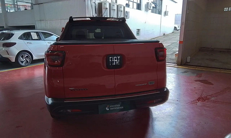 Fiat Toro Freedom 1....