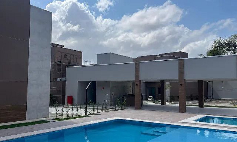 Casa Com Dois Suítes...