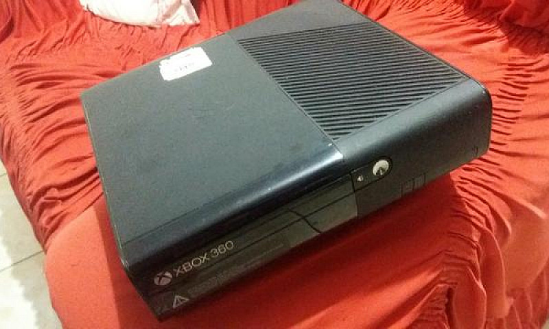 Xbox 360 Travado (Le...