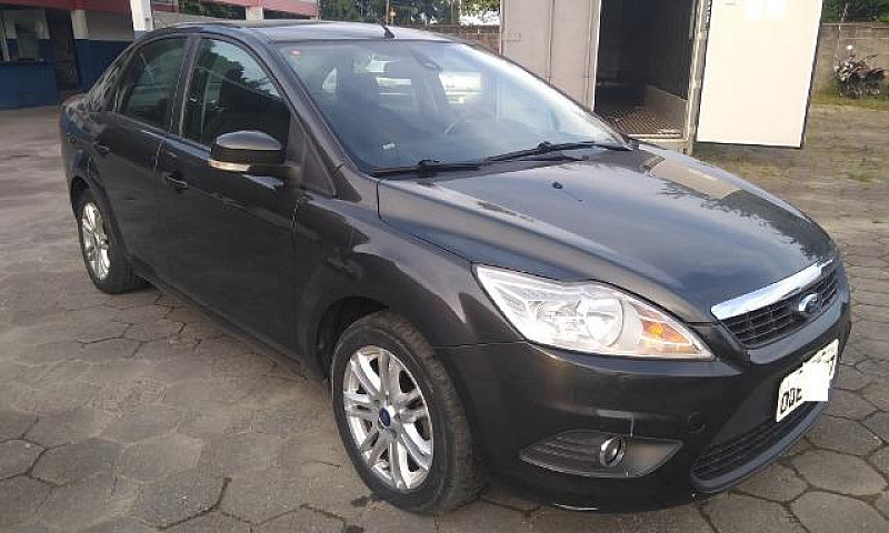 Ford Focus 2L...