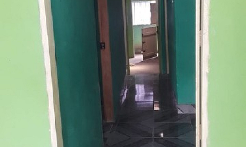 Vende-Se 1 Casa Em G...