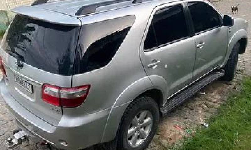 Hilux Sw4...