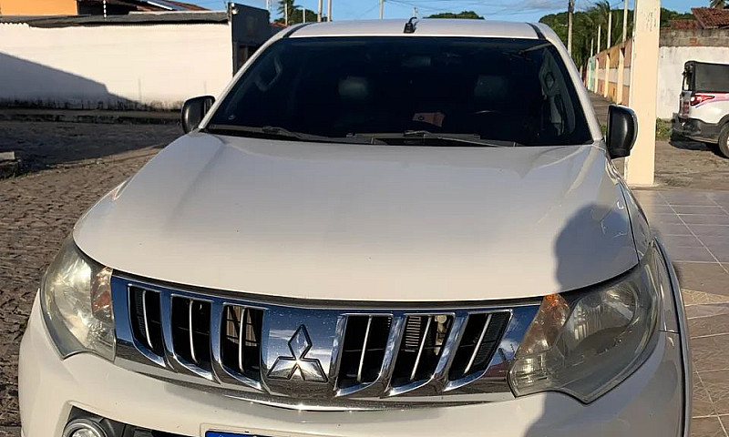 Mitsubishi L200 Trit...