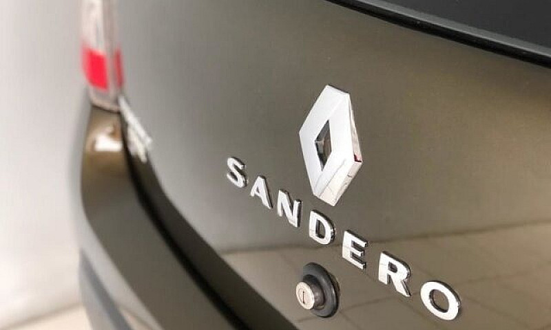 Renault Sandero 1.6 ...