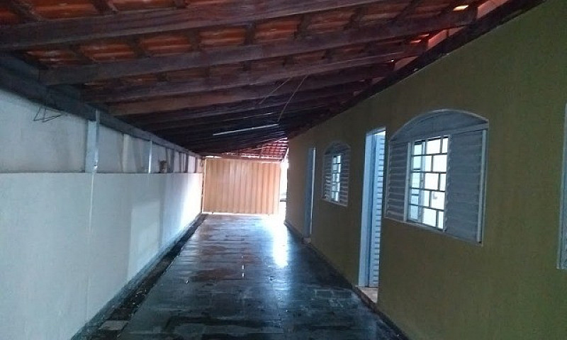 Casa Em Trindade....