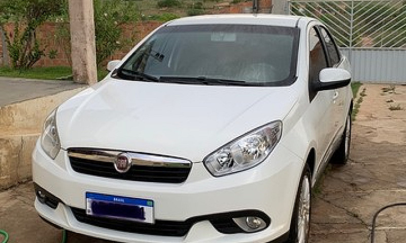 Grand Siena 1.6 Esse...