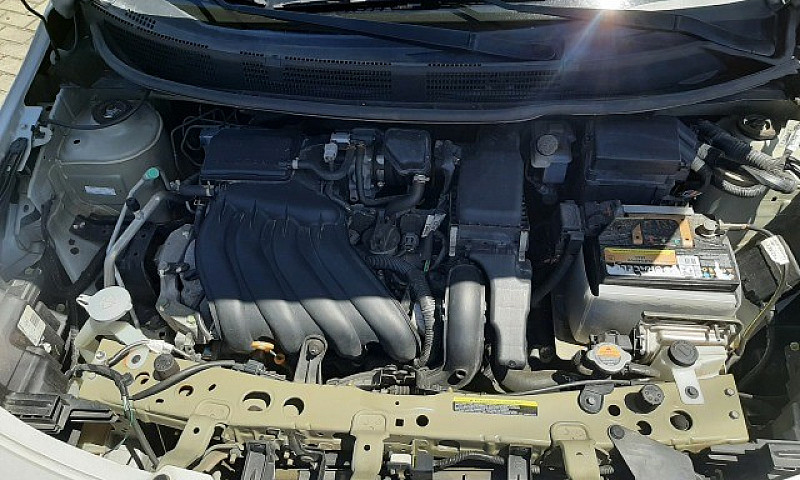 Versa 1.6 Sv Cvt  20...