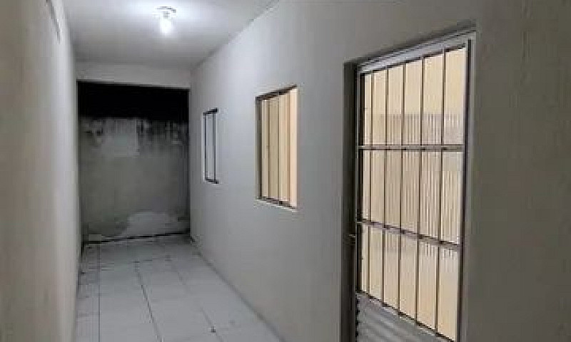 Casa Com 2 Quartos P...