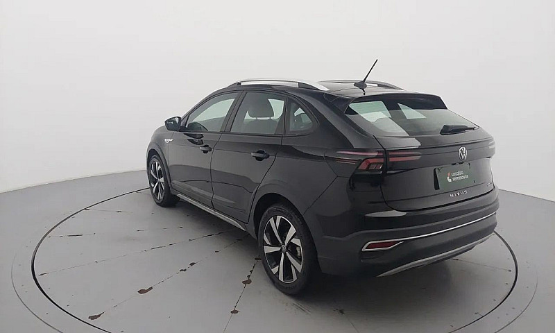 Volkswagen Nivus Hig...