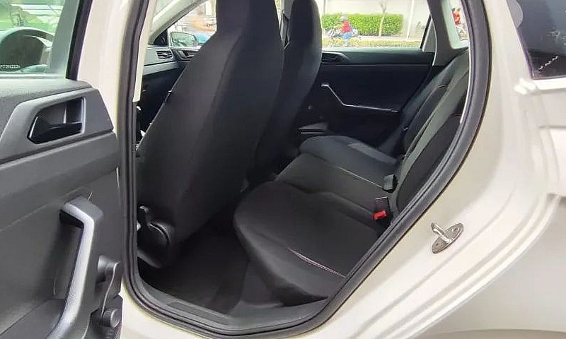 Volkswagen Polo Trac...