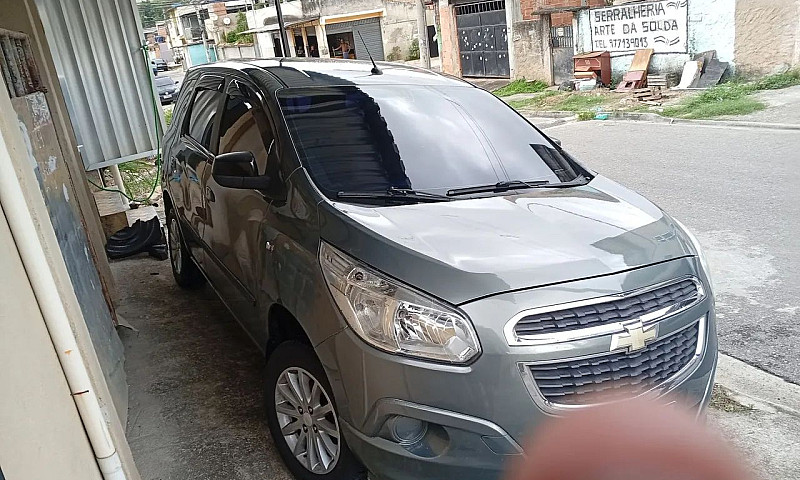 Chevrolet Spin Lt 1....