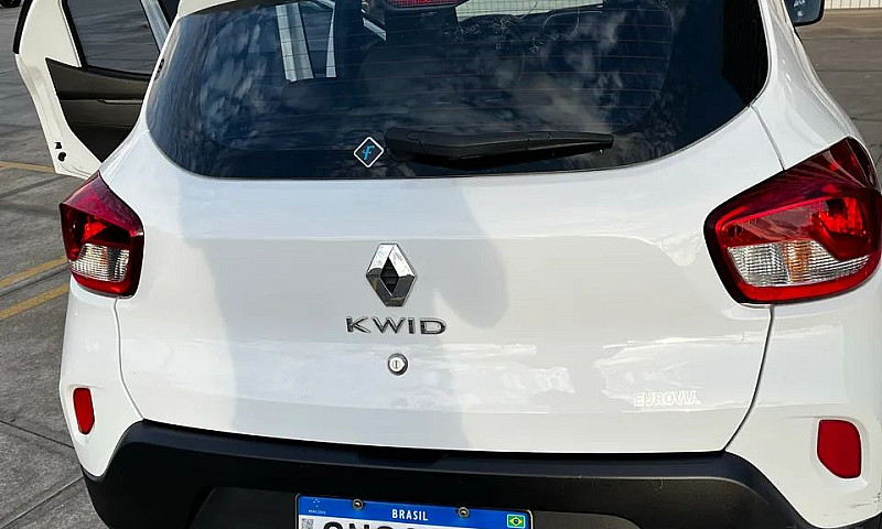 Renault Kwid Zen 1.0...