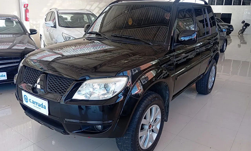 Mitsubishi Pajero Tr...
