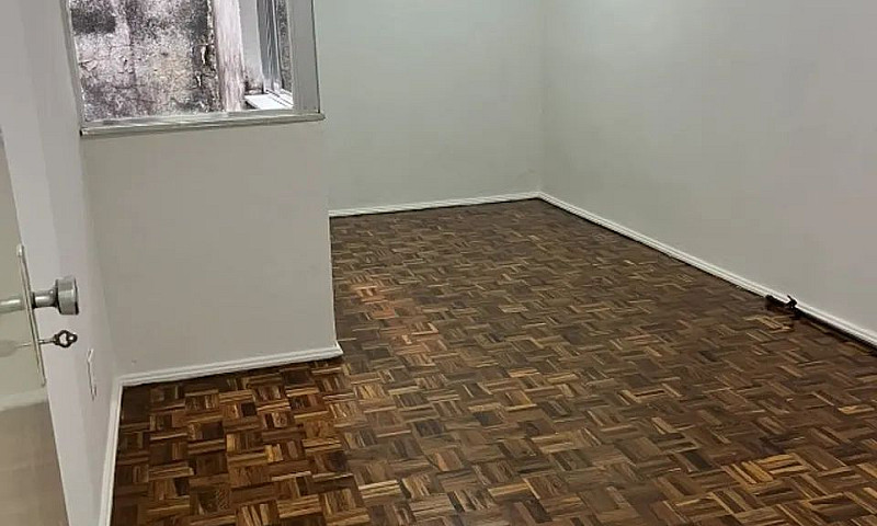 Apt 2 Suítes E 1 Qua...