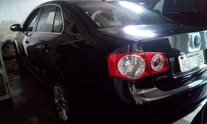 Volkswagen Jetta 2.5...