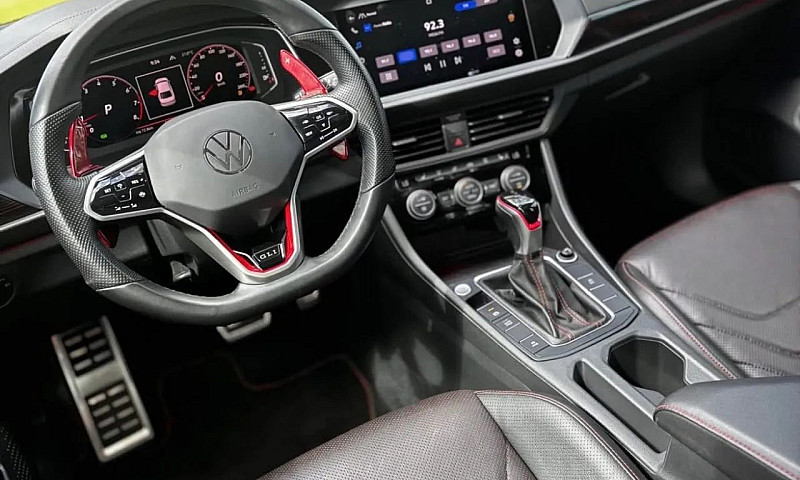 Volkswagen Jetta Gli...