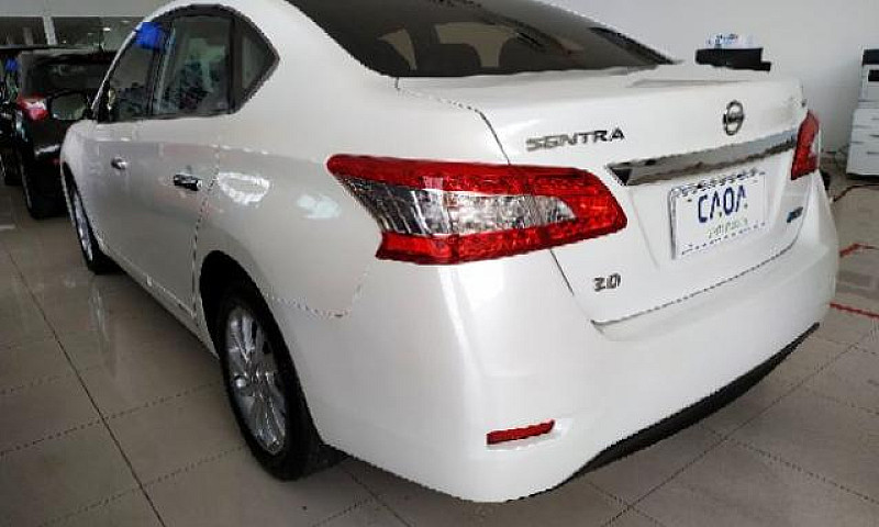 Nissan Sentra 2.0 Sv...