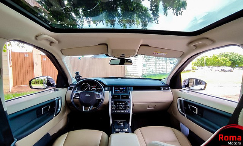 Land Rover Discovery...