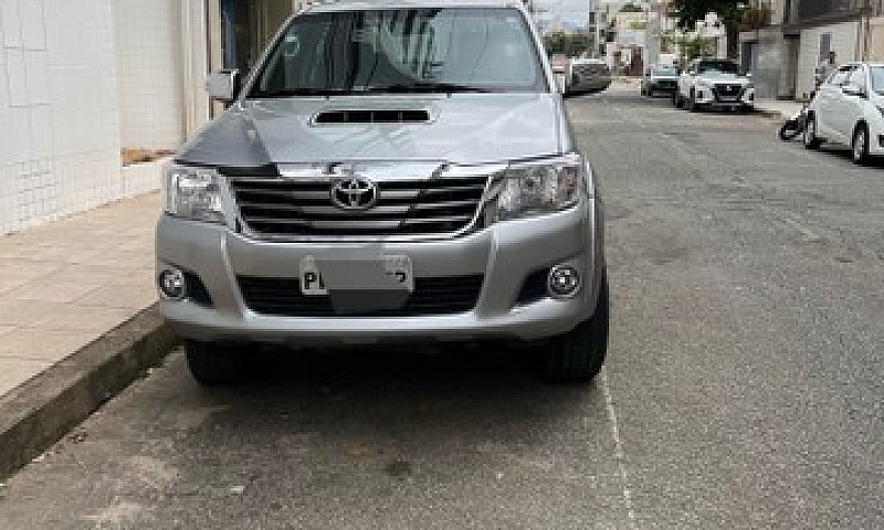 Hilux 2015 Muito Nov...