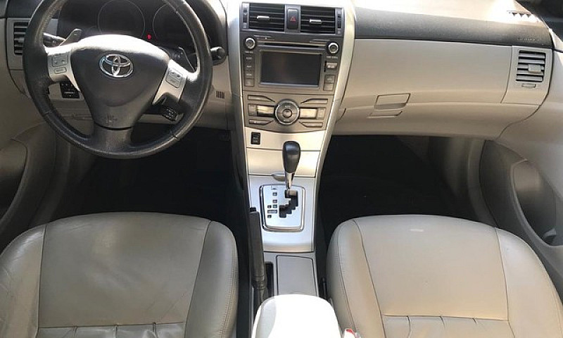 Toyota Corolla Xei 2...