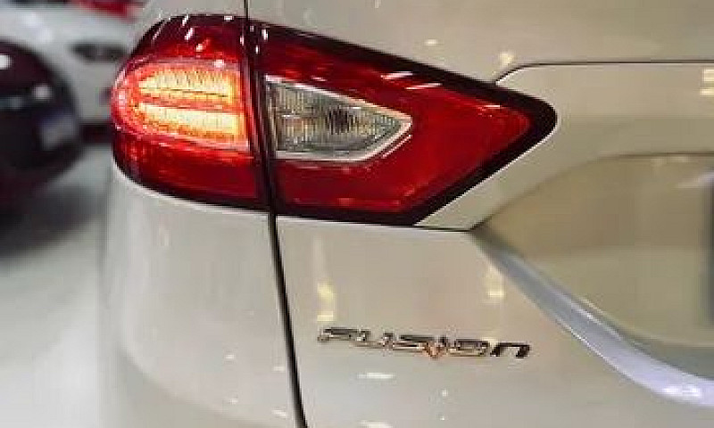 Ford Fusion 2.5 2014...