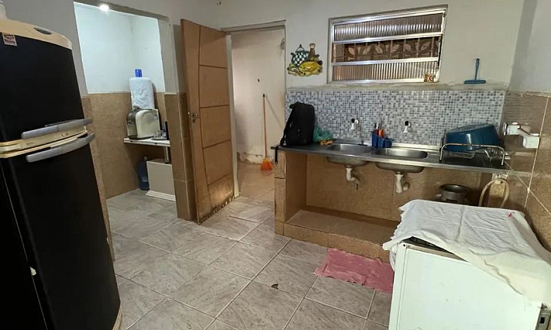 Alugo Casa Beira Mar...