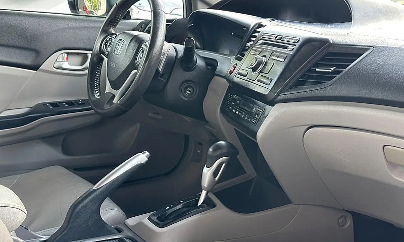 Honda Civic Sedan Lx...