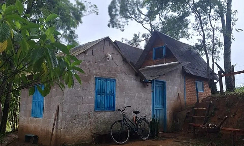 Casa Rústica Com Vis...