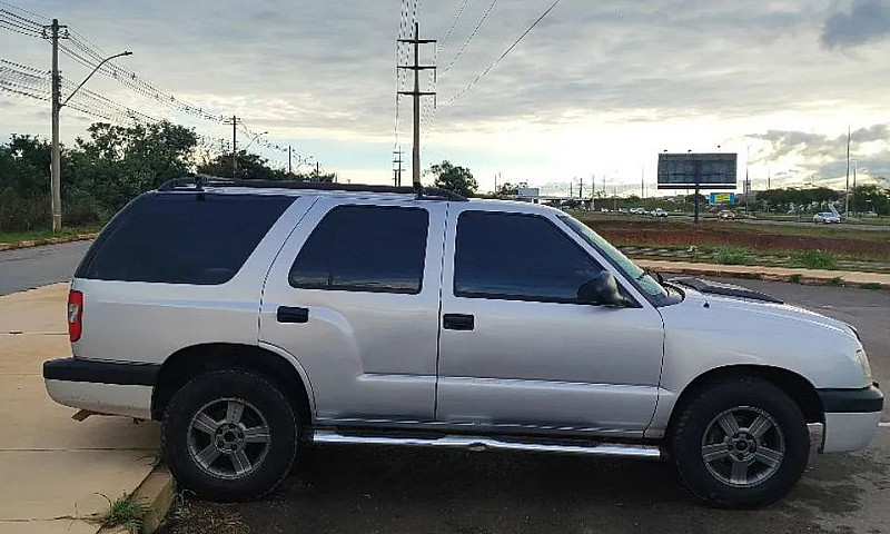 Chevrolet S10 Blazer...