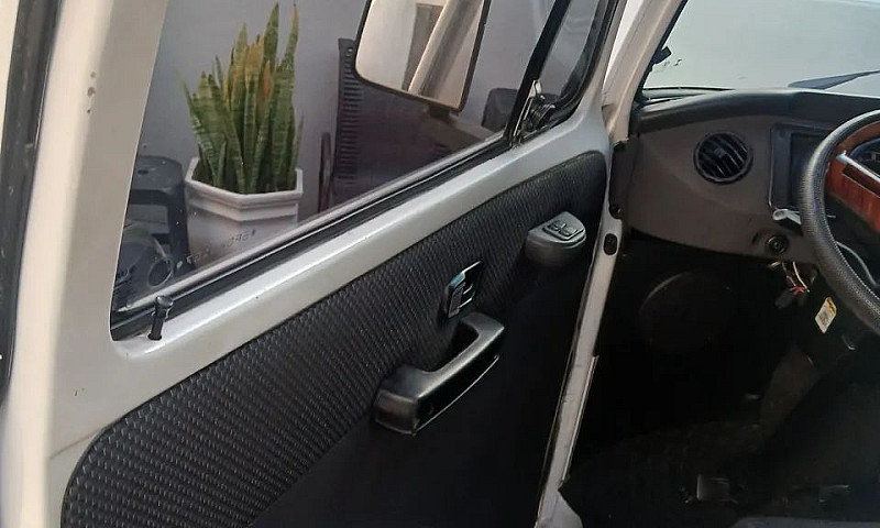 Volkswagen Kombi Sta...