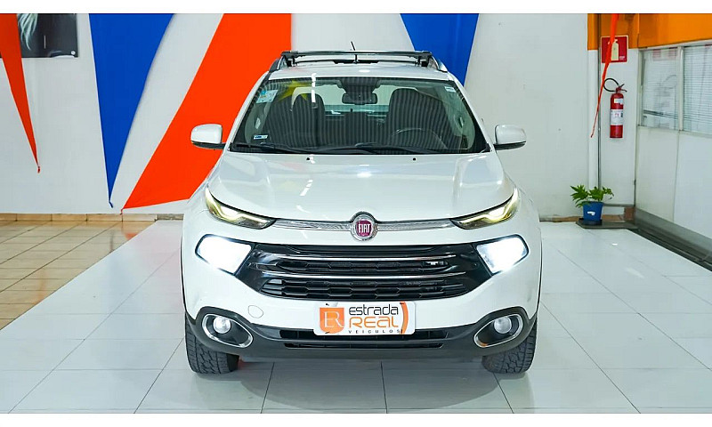 Fiat Toro Freedom 1....