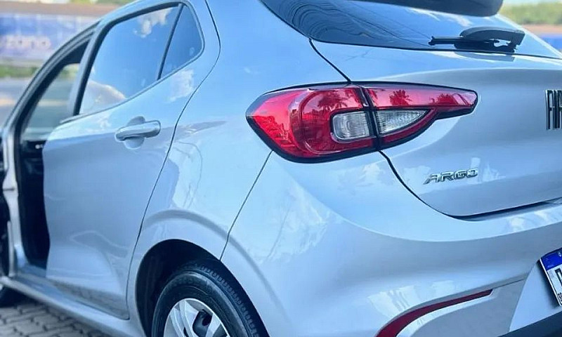 Fiat Argo Drive 1.0 ...