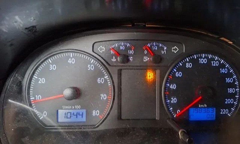 Volkswagen Polo Seda...