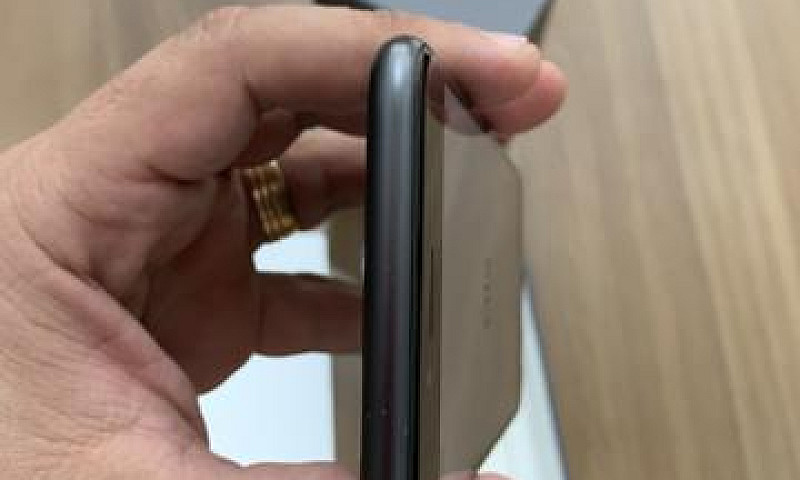 Iphone 8 Black 64G...