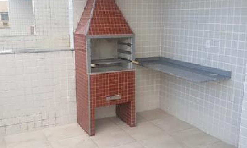 4 Quartos Sendo 1 Su...