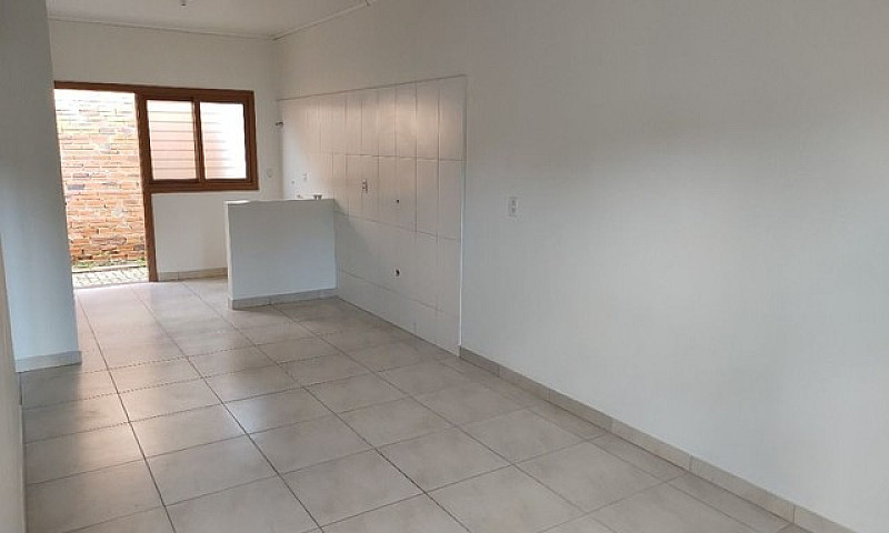 Casa Com 2 Dormitóri...