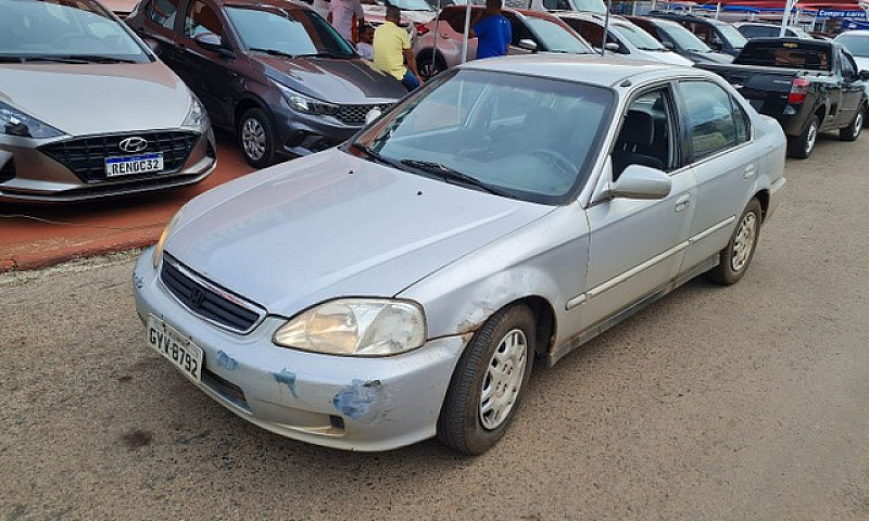 Honda Civic 2000...