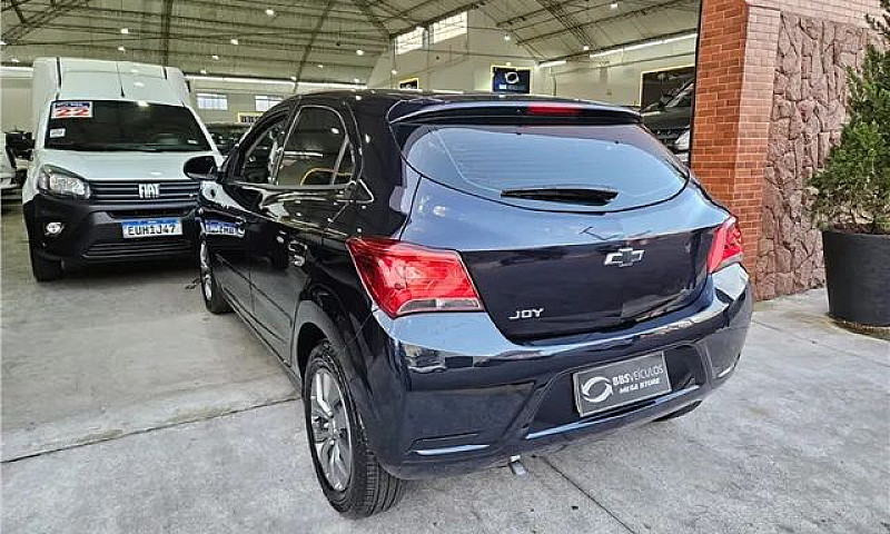 Chevrolet Joy 2021 1...