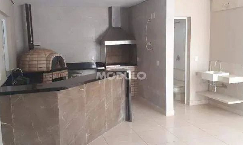 Casa Condomínio Para...