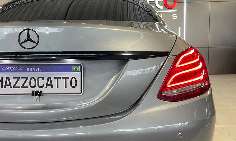 Mercedes-Benz C-180 ...