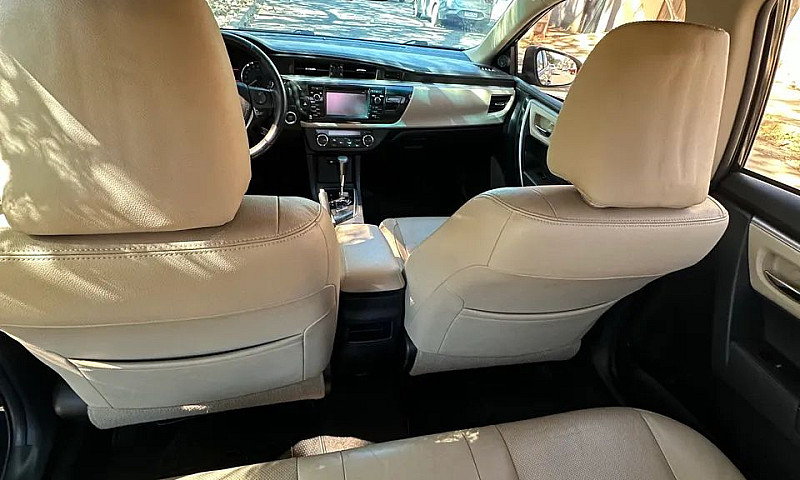 Toyota Corolla Altis...